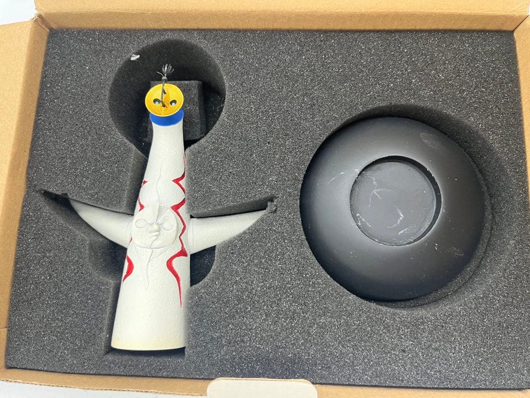 太陽の塔　岡本太郎　生誕100年特別記念　1/500スケール　元箱付