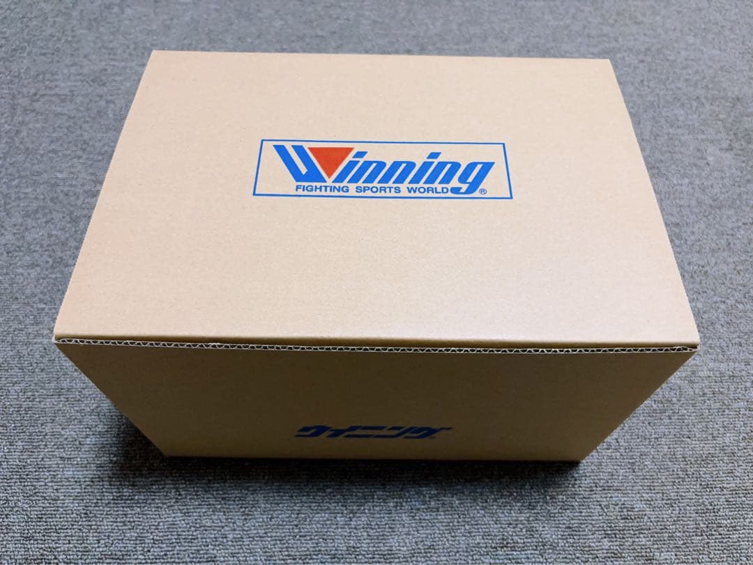 ウイニング　ボクシンググローブ　16oz 紐式　別注品