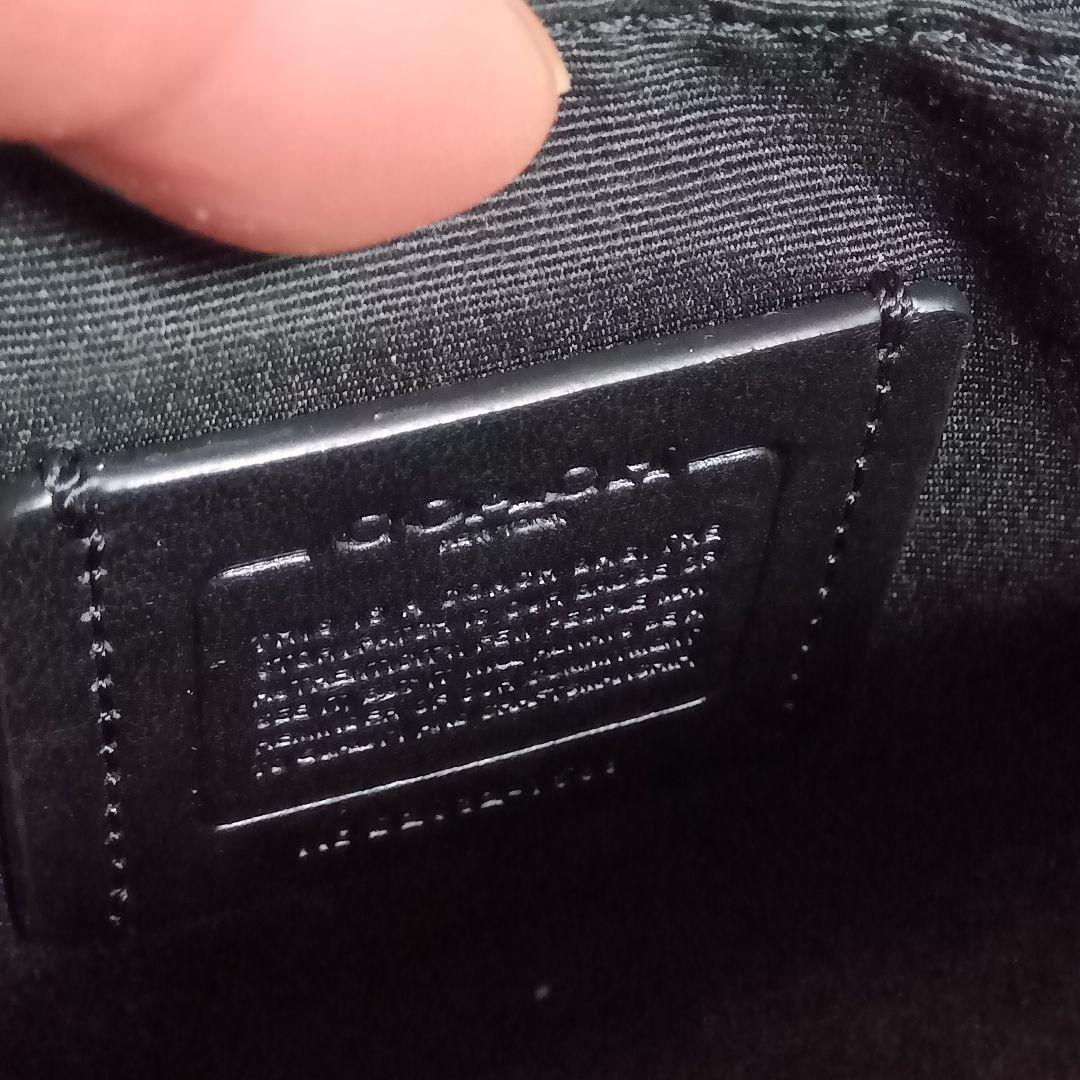 コーチ　２WAYハンドバック（ショルダーバックの紐にふくろうストッパー付き