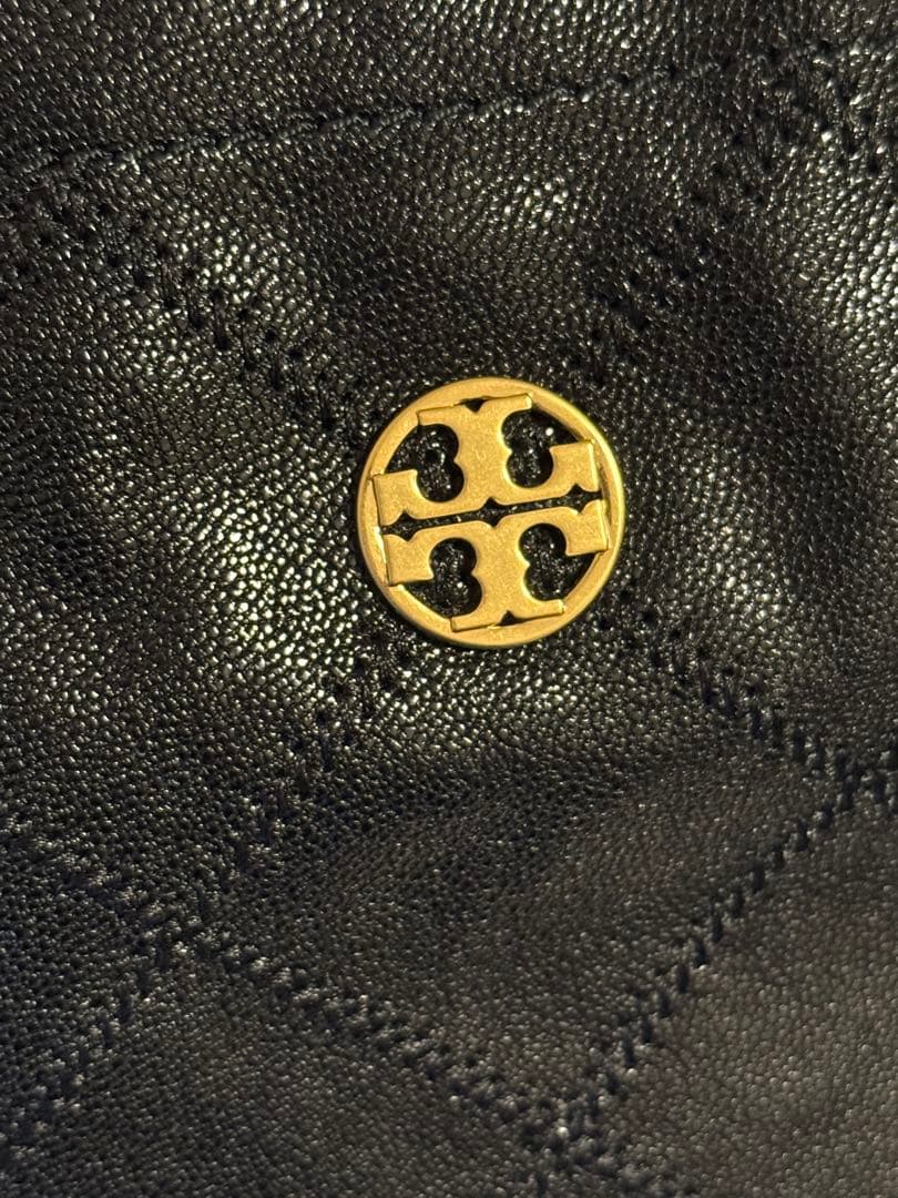 Tory Burch ブラック バック