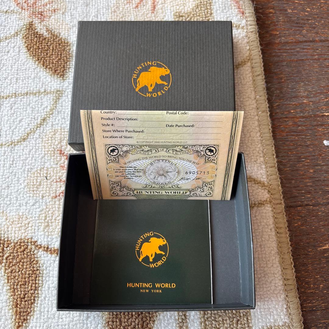 HUNTING WORLD 二つ折り財布 オリーブグリーン