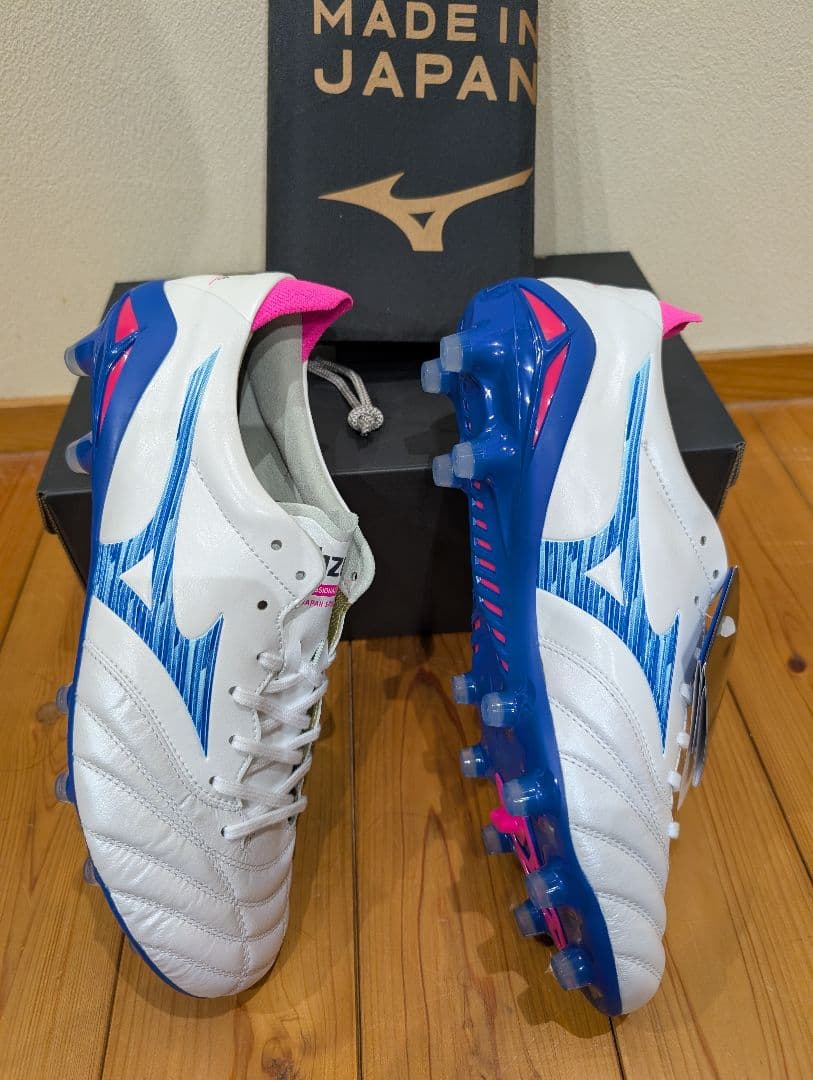 ミズノ モレリアネオ4 アーバン・エレクトリック・パック　26センチ