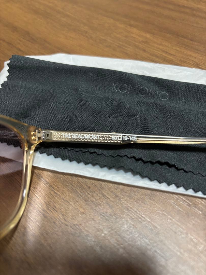 king gnu 常田大希 着用モデル komono サングラス 説明書付き