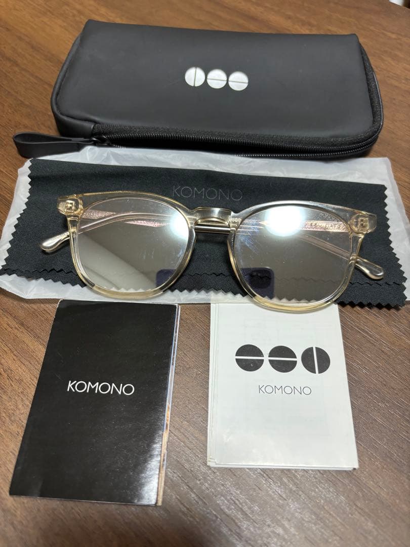 king gnu 常田大希 着用モデル komono サングラス 説明書付き