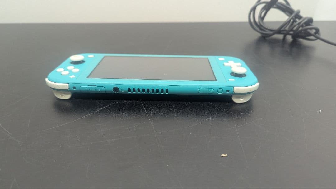 【初期化済み】ニンテンドーswitchライト本体