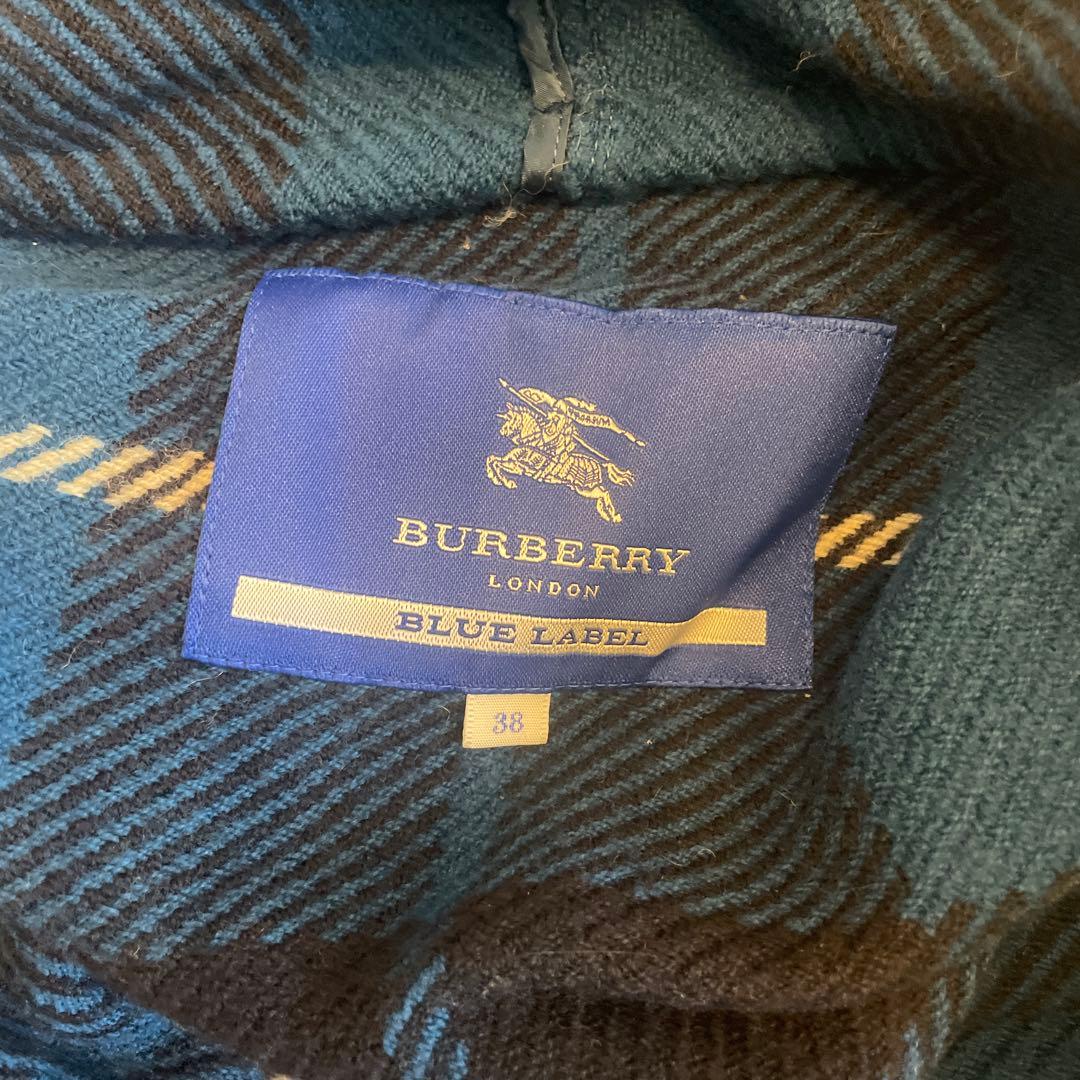 BURBERRY BLUE LABEL フード付きポンチョ 38