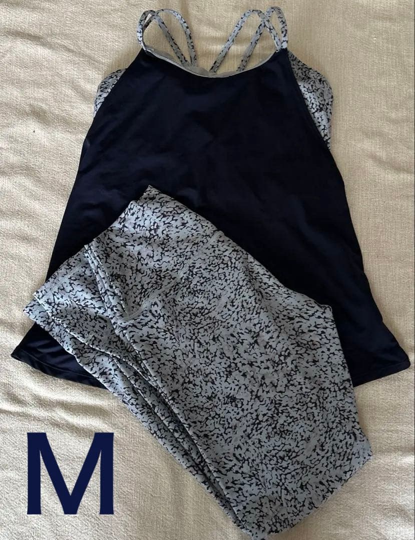 SUKALAヨガウェアセットアップ Ｍサイズ ネイビー