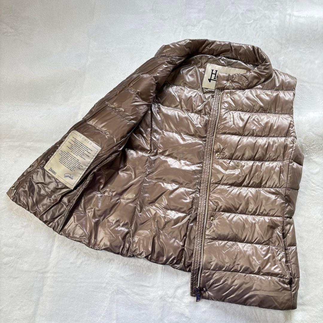 【美品✨】ヘルノHERNO ダウンベスト　ベージュ　M