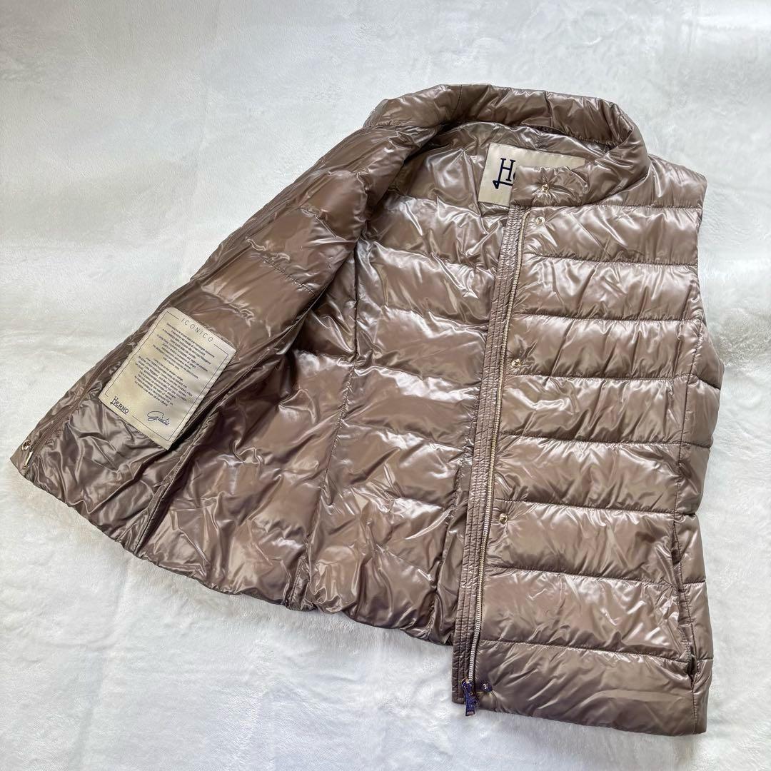 【美品✨】ヘルノHERNO ダウンベスト　ベージュ　M