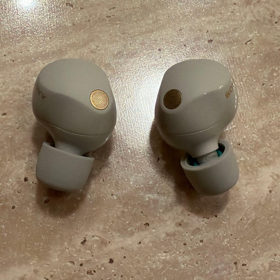 SONY ワイヤレスイヤホン WF-1000XM5 プラチナシルバー