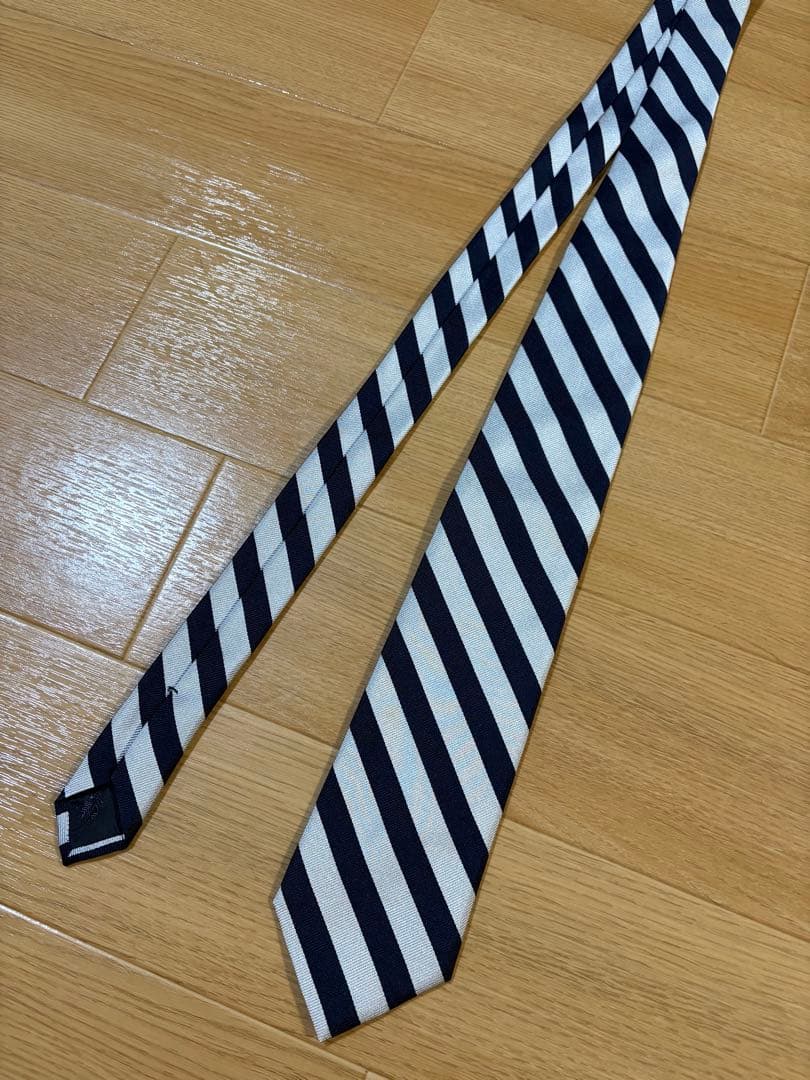 未使用　ブルックスブラザーズ　イタリア製　レジメンタルストライプ　ネクタイ