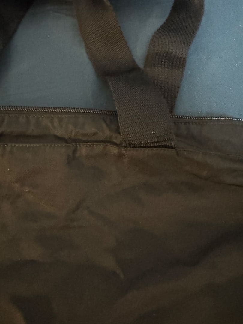 美品　PRADA プラダ　トートバッグ　ブラック　黒　A4収納可　肩掛け　大容量