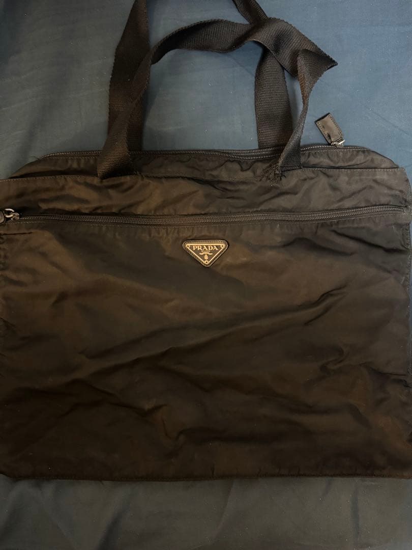 美品　PRADA プラダ　トートバッグ　ブラック　黒　A4収納可　肩掛け　大容量