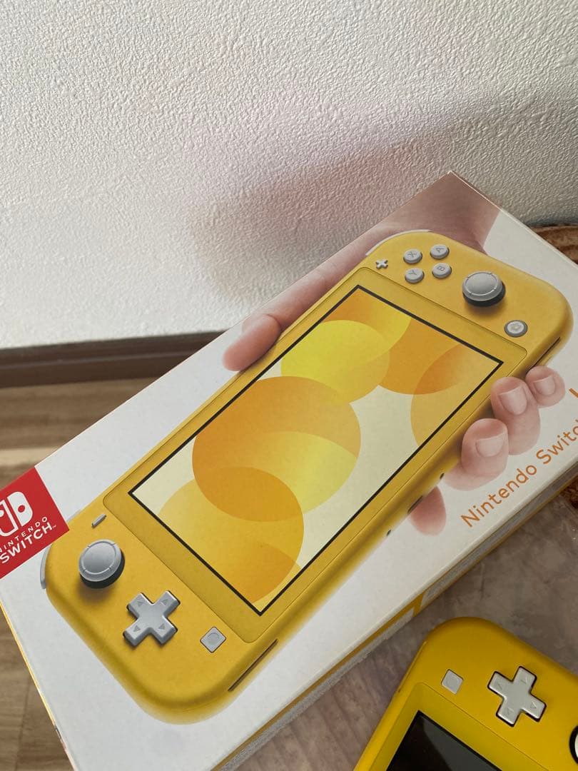 Nintendo Switch Lite イエロー　本体