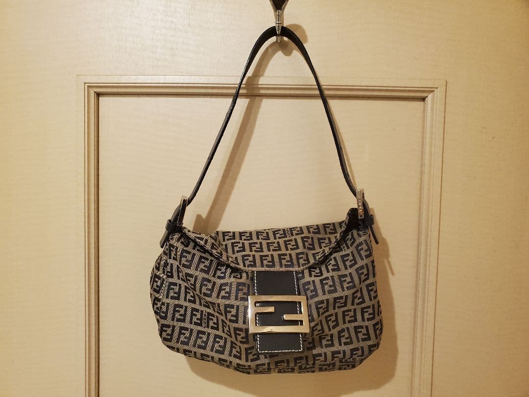 フェンディズッカハンドバッグ【値下げしました】