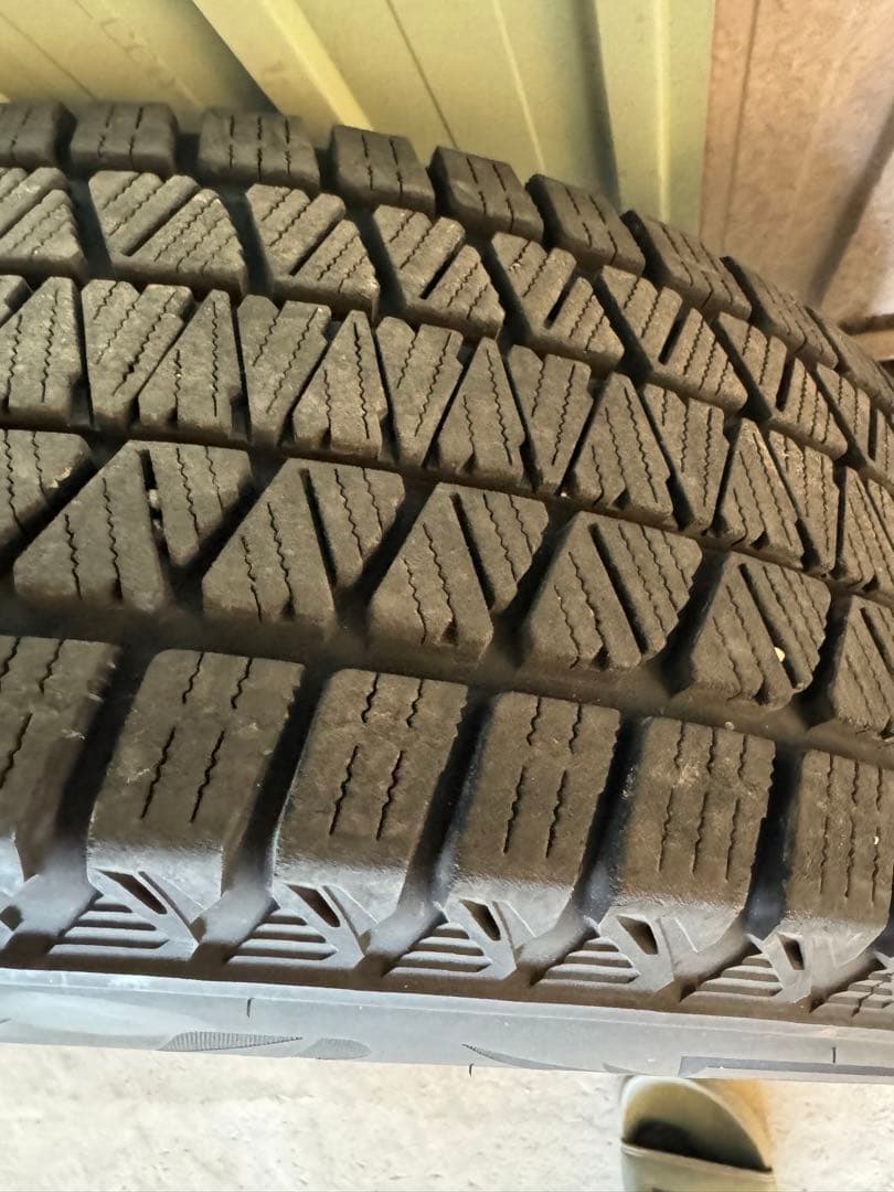 17インチスタッドレスタイヤ　ホイール４本セット　ウェッズ