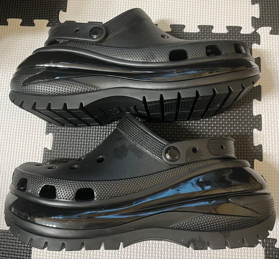 美中古 クロックス MEGA CRUSH CLOG 28cm