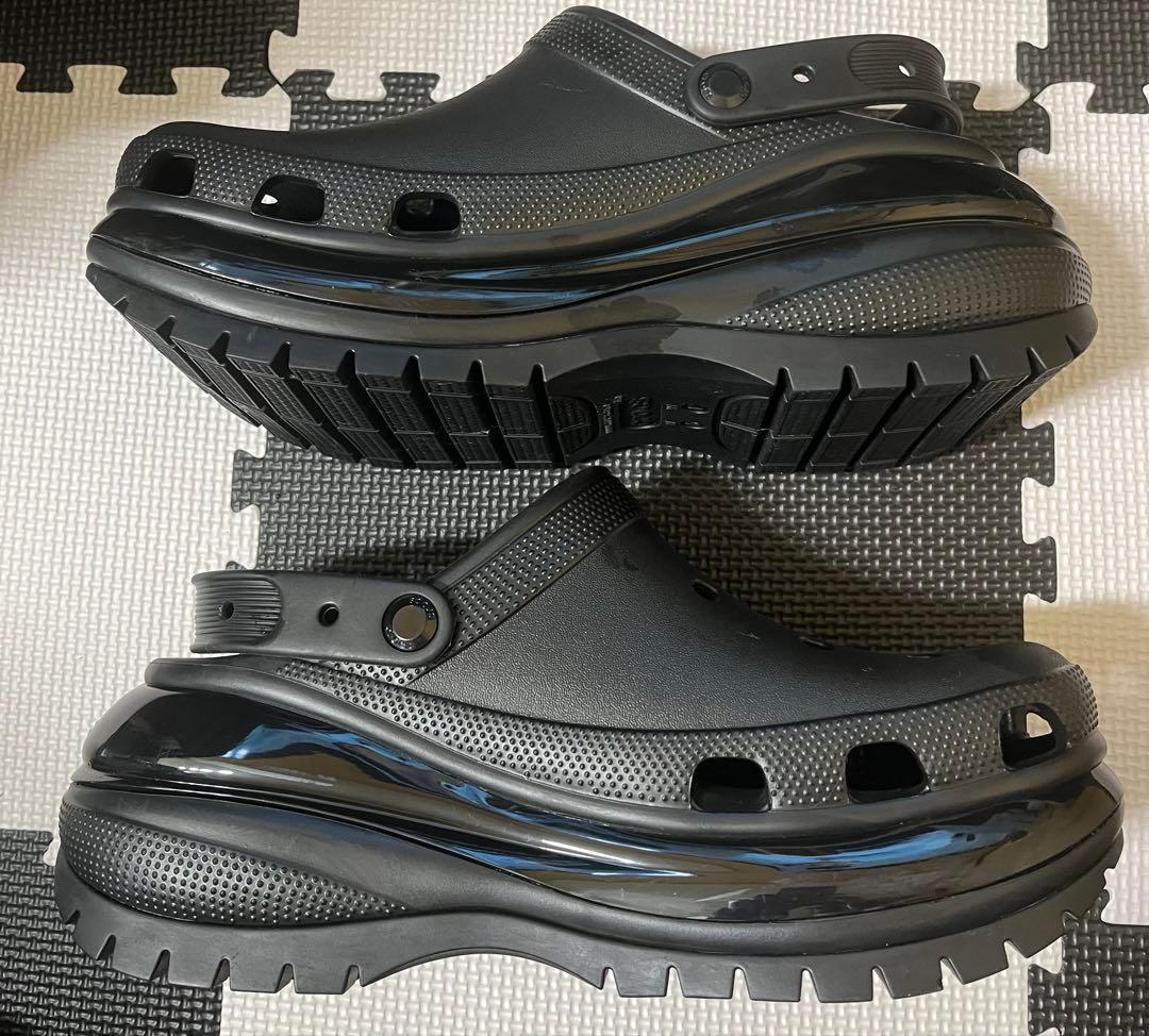 美中古 クロックス MEGA CRUSH CLOG 28cm