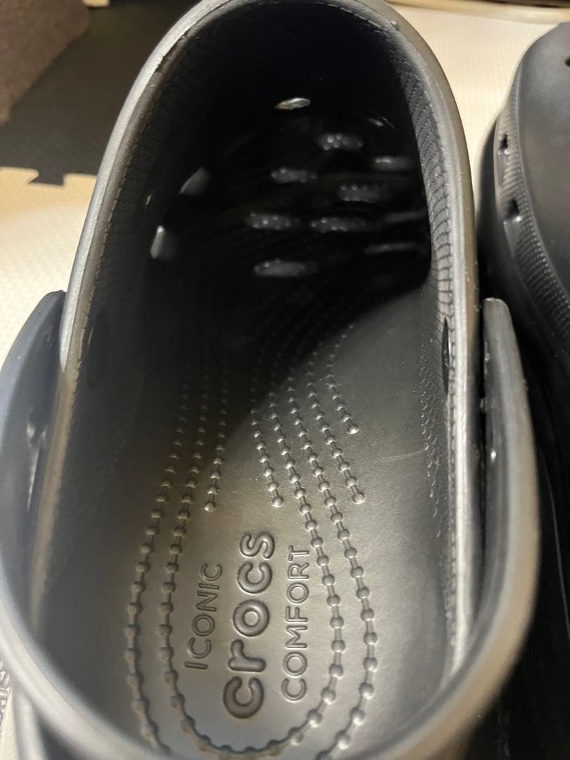 美中古 クロックス MEGA CRUSH CLOG 28cm