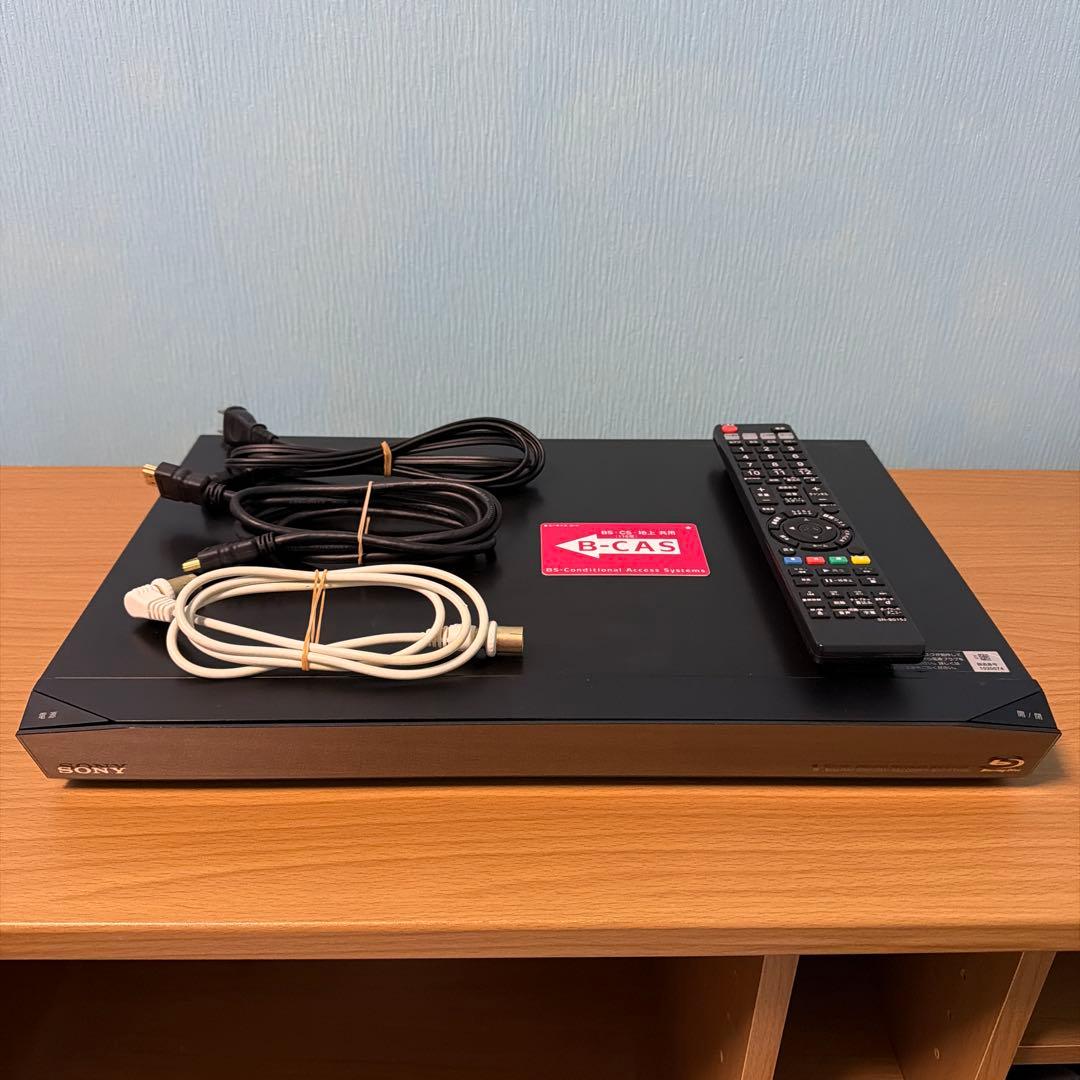 ソニー　ブルーレイレコーダー　BDZ−ET1100　3番組同時録画