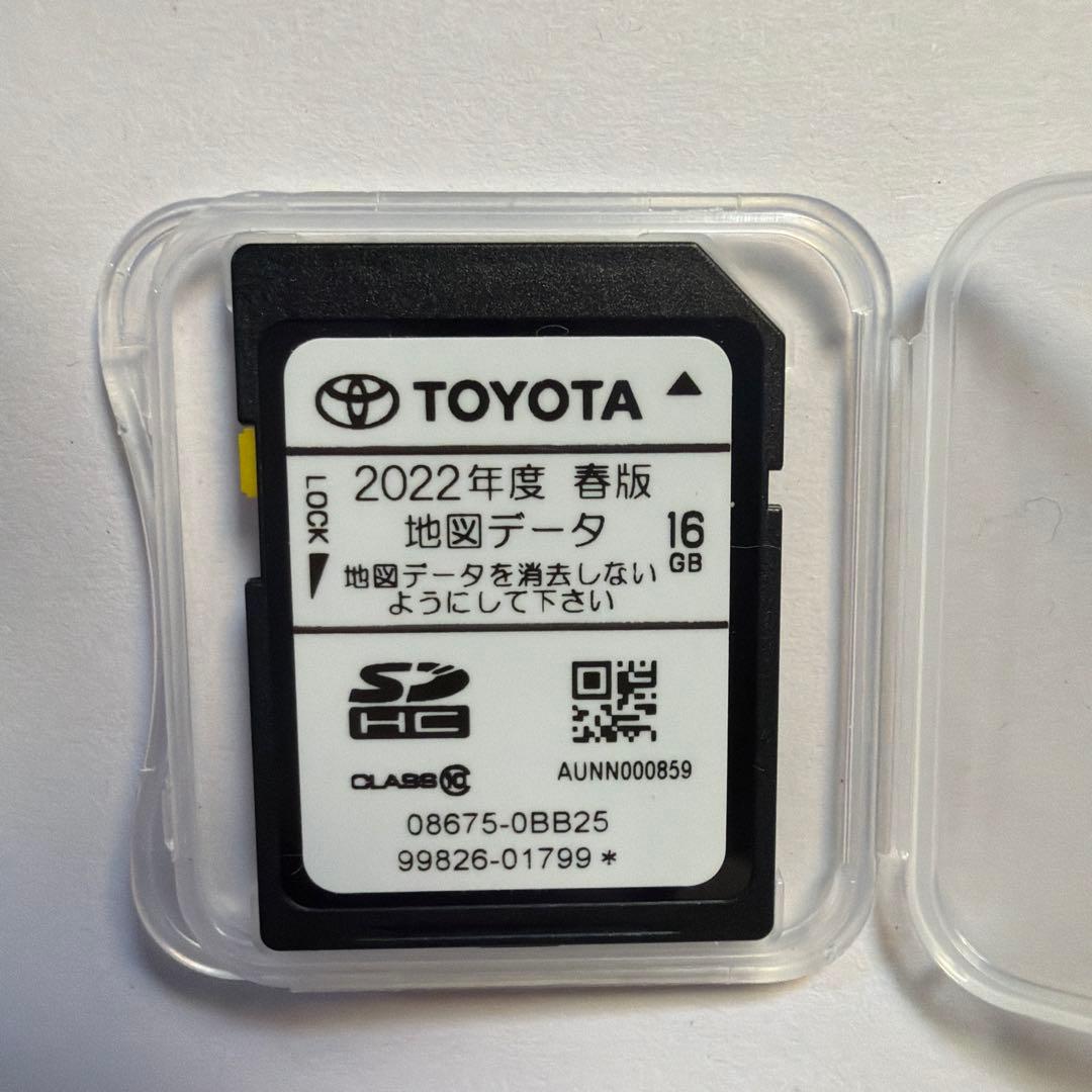 トヨタ純正ナビ　NSZT-W64 （08675-0BB25）