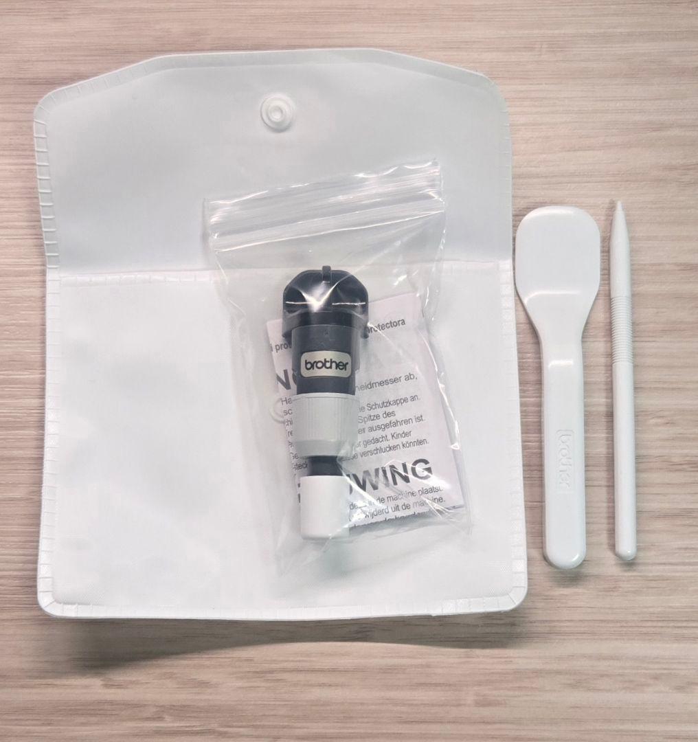 G*A様 brother SDX1000 カッティングマシン ScanNCutD