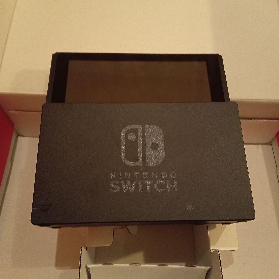 Nintendo Switch グレー 本体セット　ほぼ新品