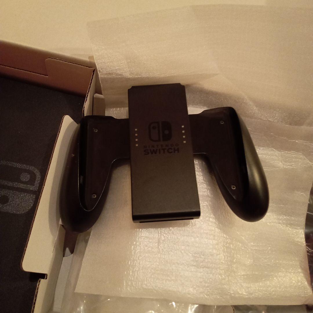 Nintendo Switch グレー 本体セット　ほぼ新品