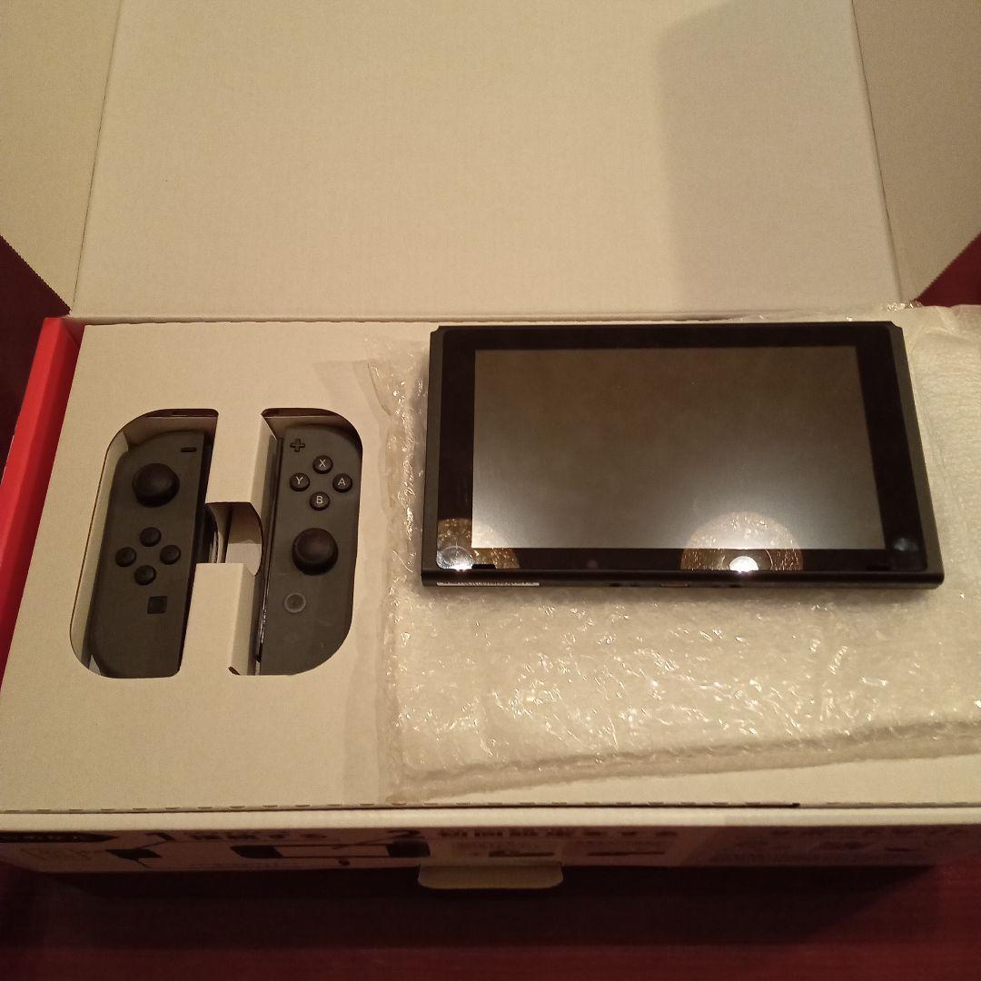 Nintendo Switch グレー 本体セット　ほぼ新品