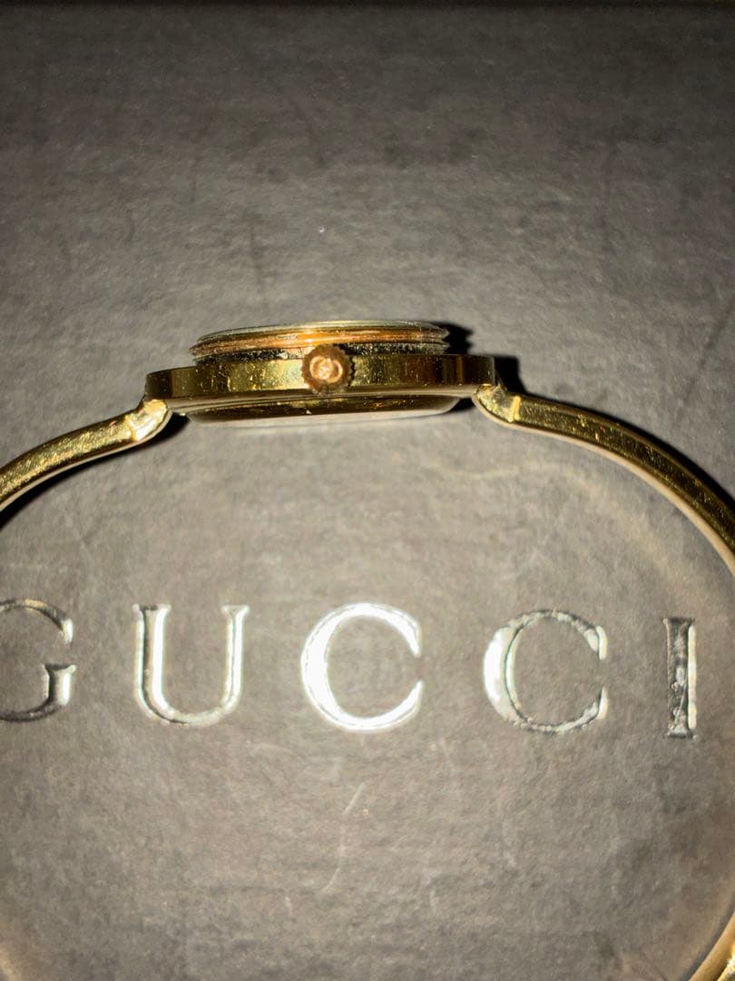 GUCCI グッチ チェンジベゼル ホワイト文字盤 ゴールド