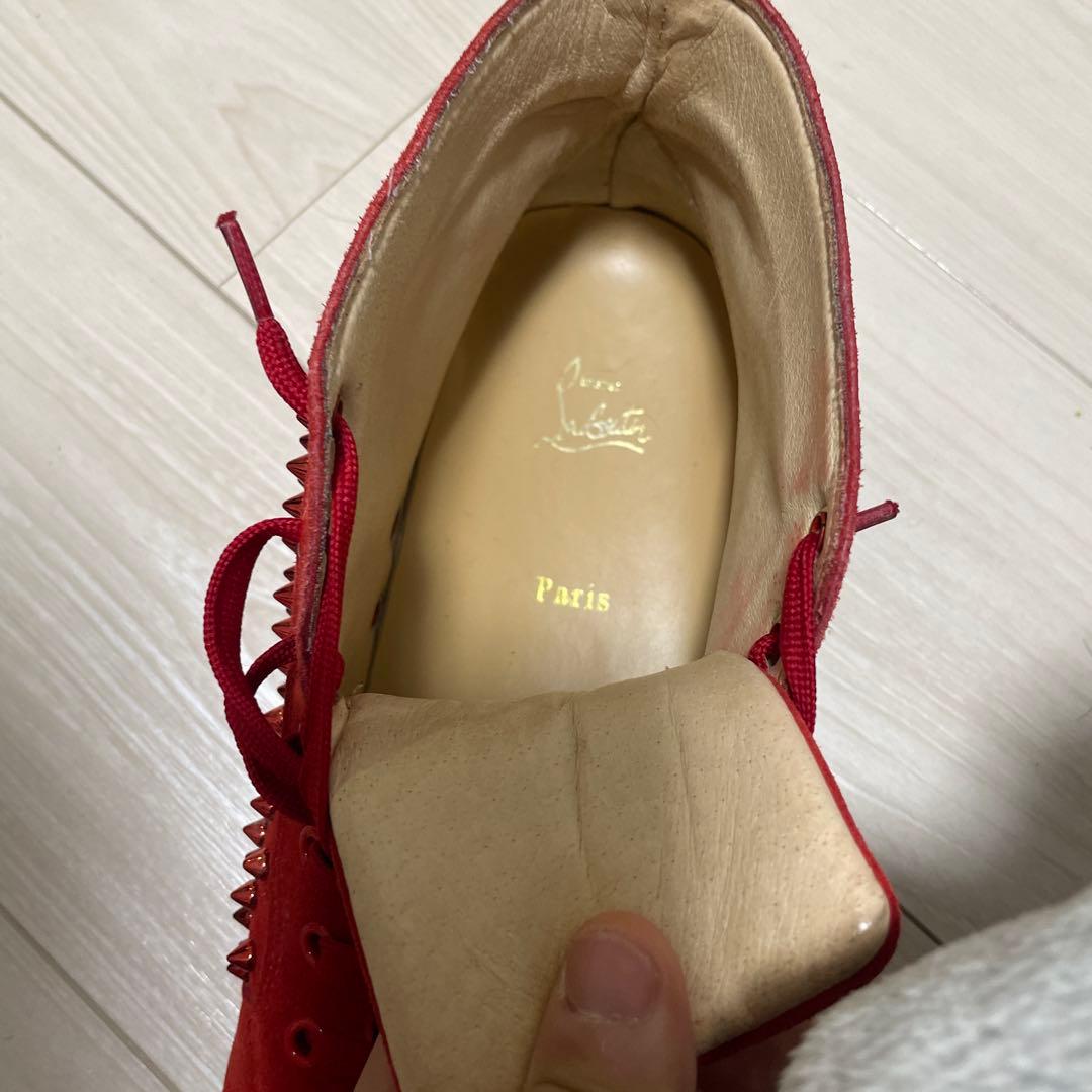 ルブタンハイカットスニーカー