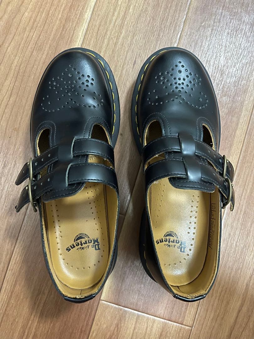 【美品】Dr.Martens ドクターマーチン UK4（23cm相当）レザー