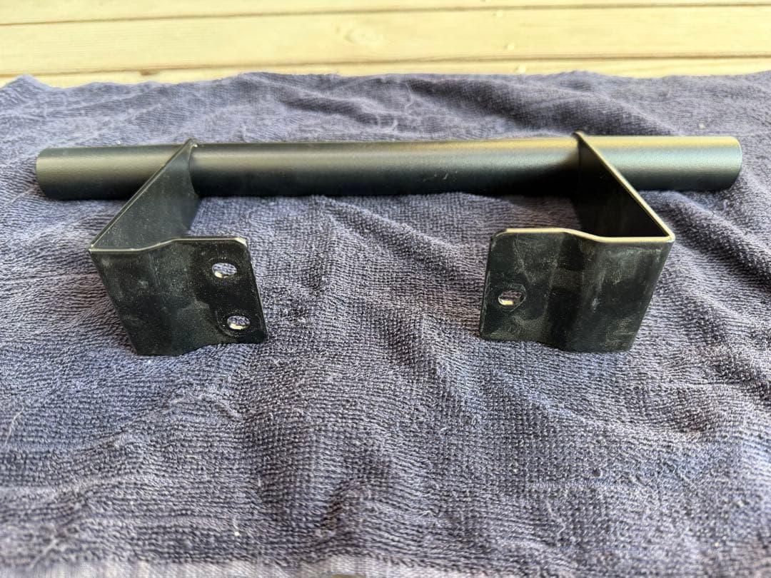 ハイエースリアゲート開閉アシストグリップ　スーパーGL /DX 4型〜8型