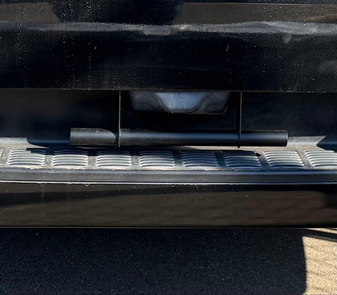 ハイエースリアゲート開閉アシストグリップ　スーパーGL /DX 4型〜8型