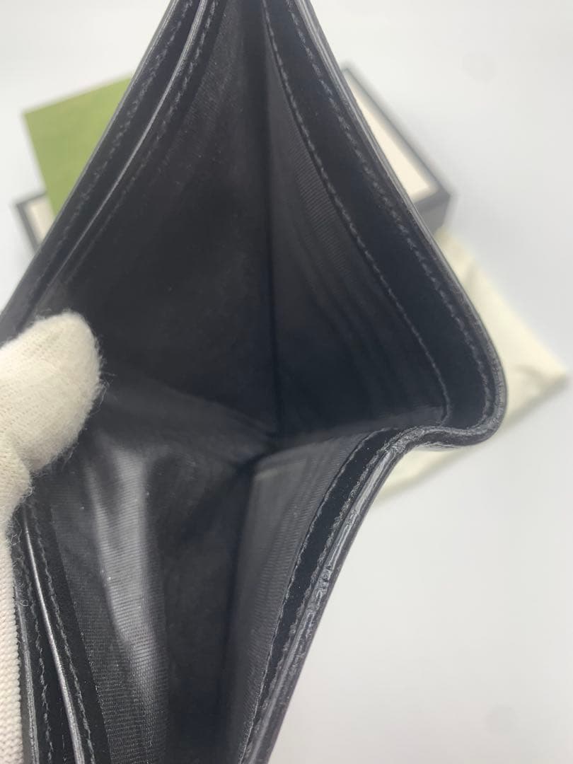 GUCCI✨グッチ 二つ折り財布 ドリアン シマレザー GG柄 ブラック P55