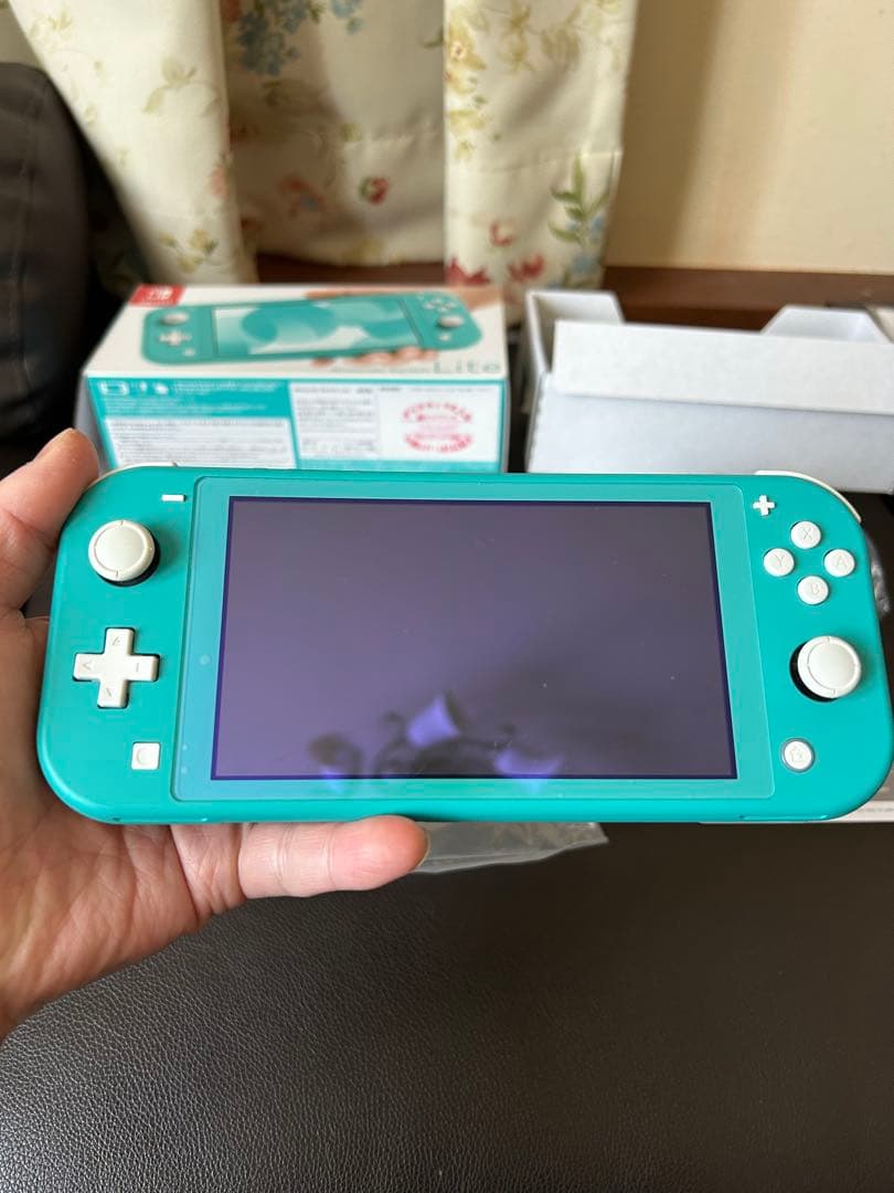 任天堂 Switch Lite ターコイズ