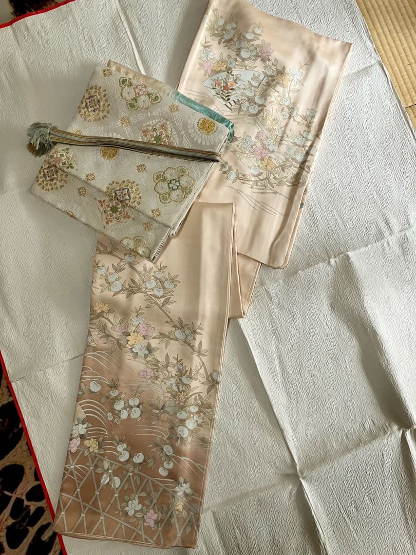 【新品未使用】大晦日・元旦限定価格！入学式卒業式七五三結婚式　上品ピンク訪問着！