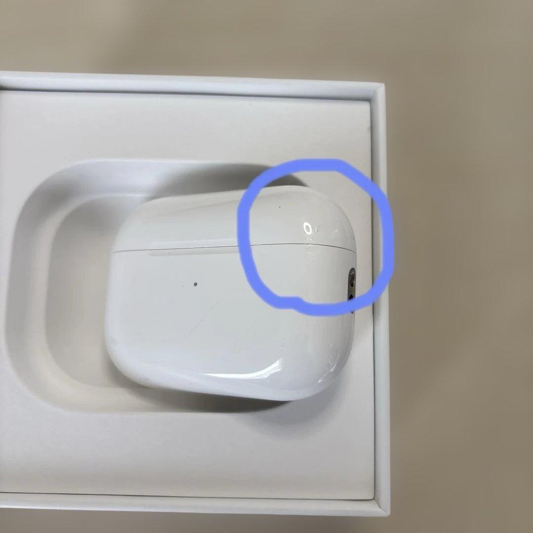 AirPods Pro 第二世代　ライトニングタイプ