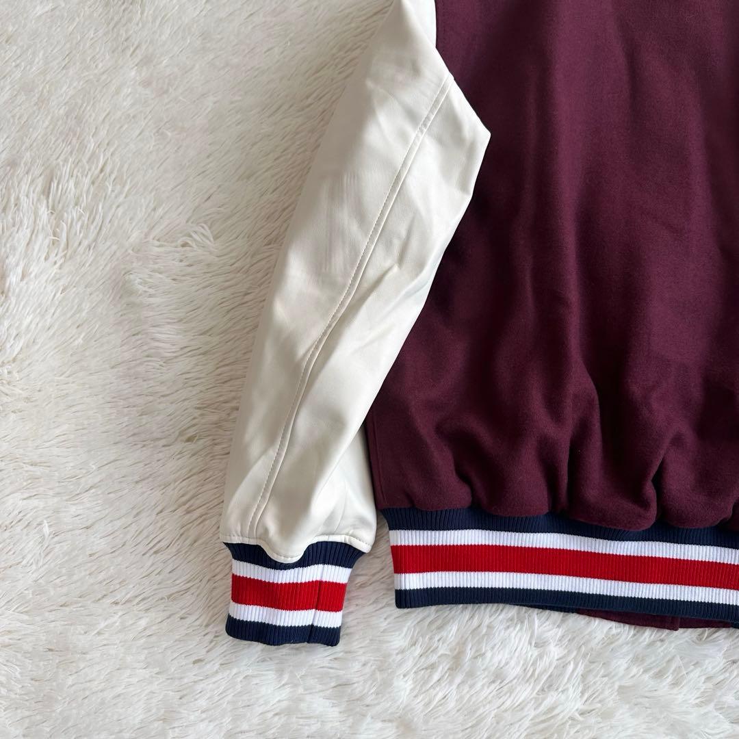 トミー ジーンズ レターマンジャケット スタジャン ブルゾン 刺繍 ワッペン