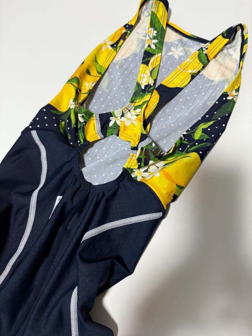 arena レモン柄 スポーツ用水着 M