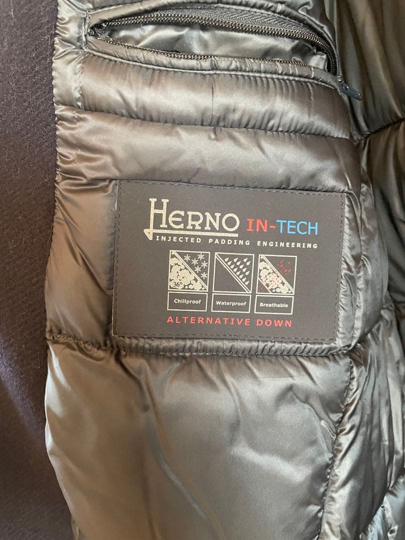 【【HERNO／ヘルノ】ネイビー ウール×ダウン 高級メンズコート（46）