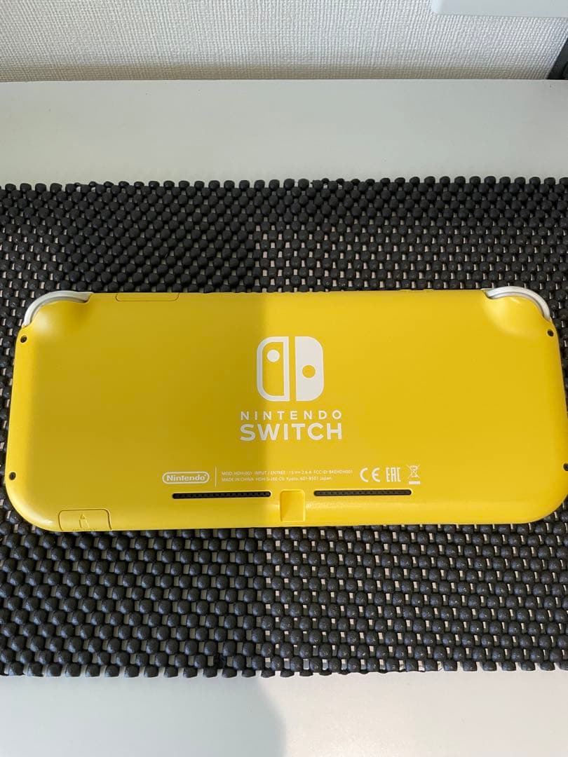 Nintendo Switch Lite イエロー　本体