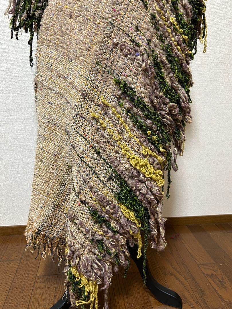 手織りマフラー、ストール　横フリンジ付き　長さ217cm 幅50cm+フリンジ