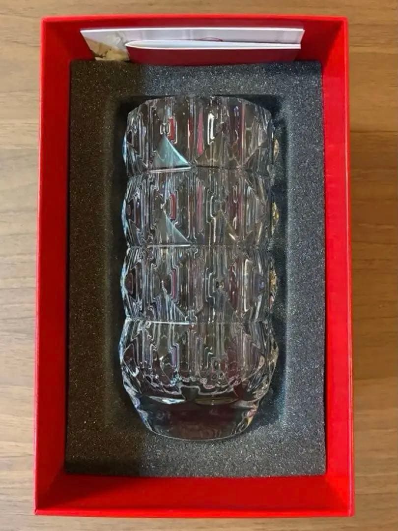 【新品 未使用】バカラ 花瓶 ルクソールベース（クリスタル）箱・取扱書付き