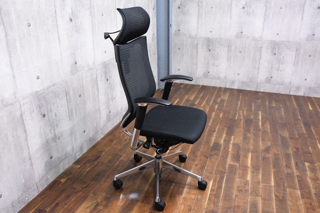 EFK40 オカムラ バロンチェア CP82BR ブラック デスクチェア