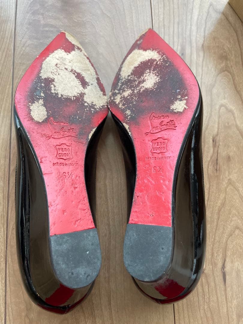 Christian Louboutin 黒 ポインテッドトゥウェッジヒール