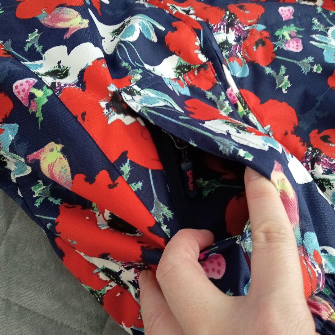 美品！　スカラー　スノーウェア　上下セット　花柄　XS