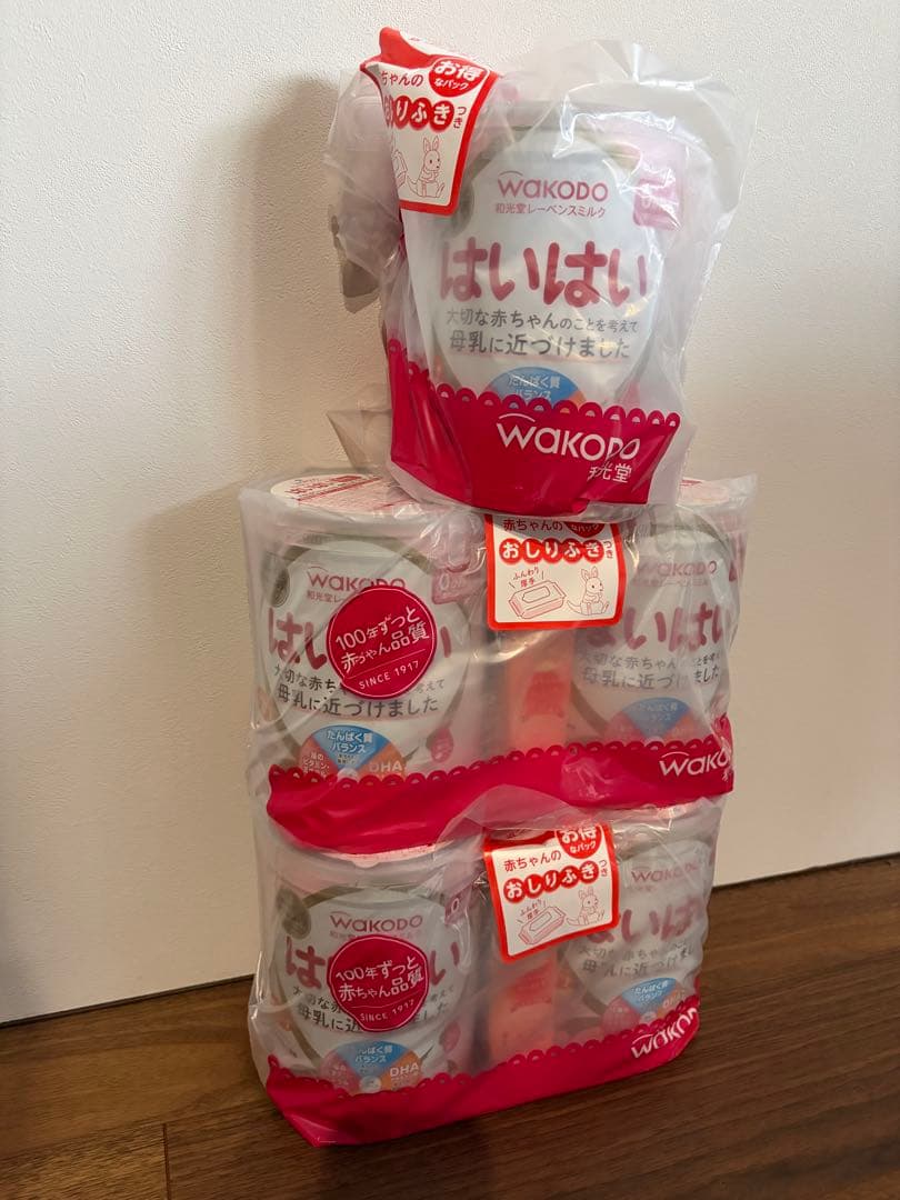 【新品】WAKODO はいはい 粉ミルク 810g 5個 おしりふき付き
