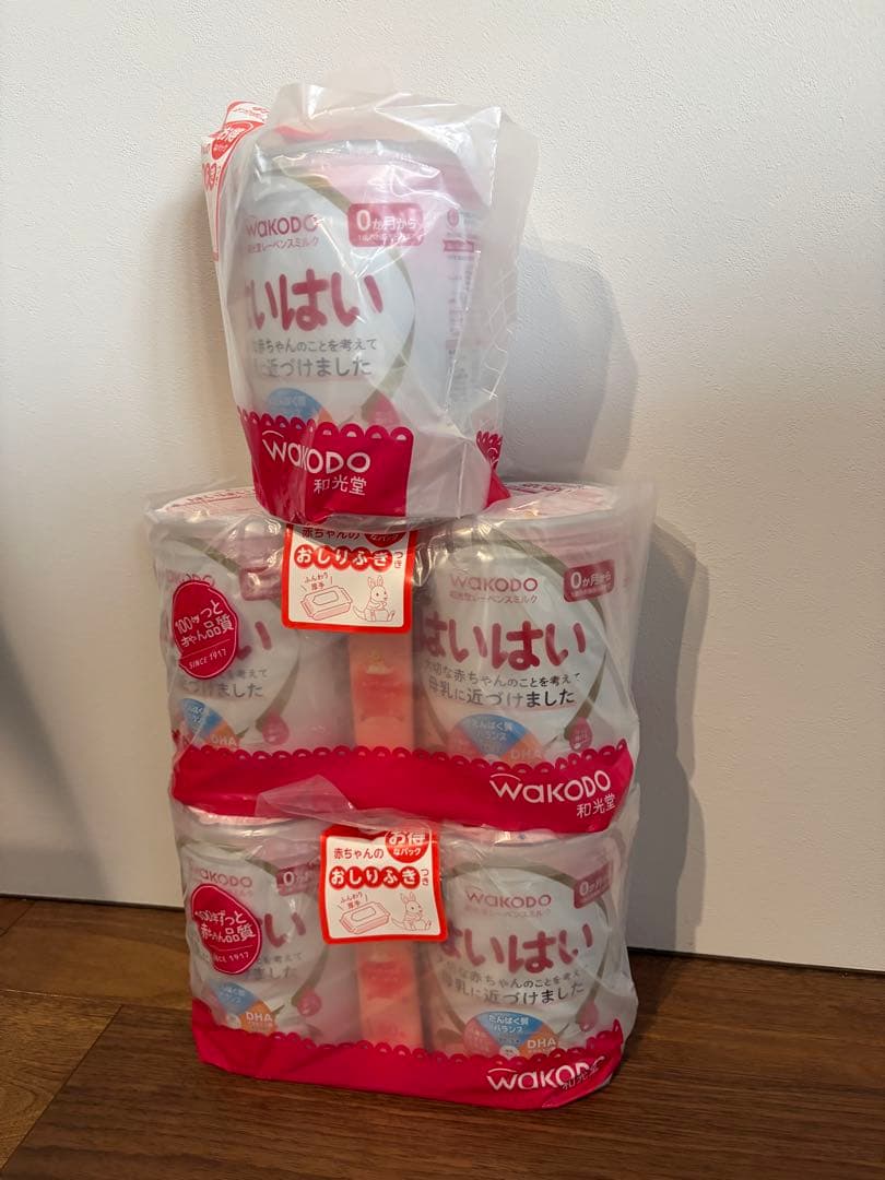 【新品】WAKODO はいはい 粉ミルク 810g 5個 おしりふき付き