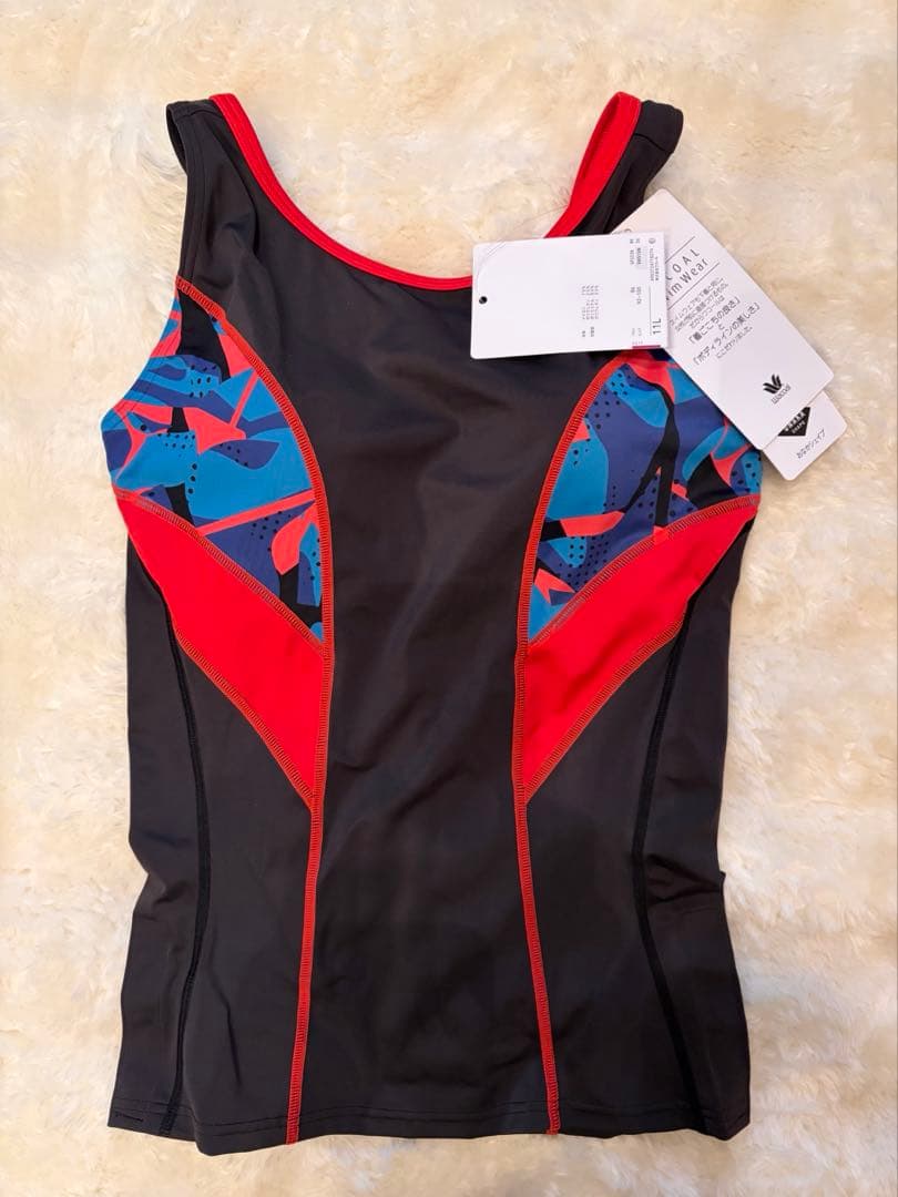 新品未使用ワコールスイムウエア　セパレート水着　おなかシェイプ　11L